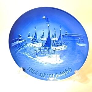 Collectible Christmas Plate- Bing and Grondahl 1966 Vintage
